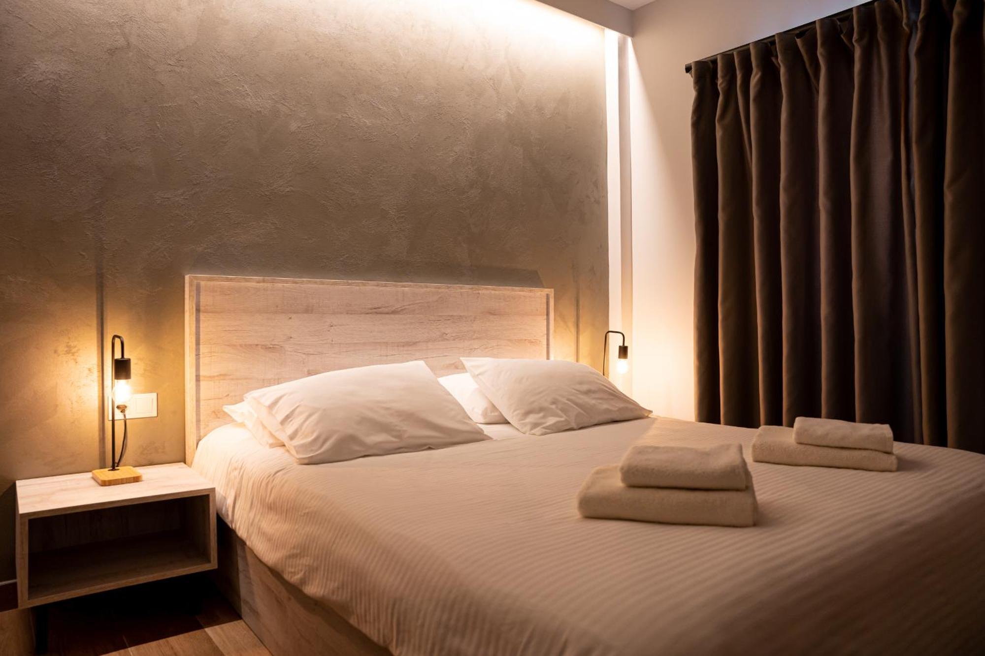 Centralviewsuites Nea Moudania Buitenkant foto