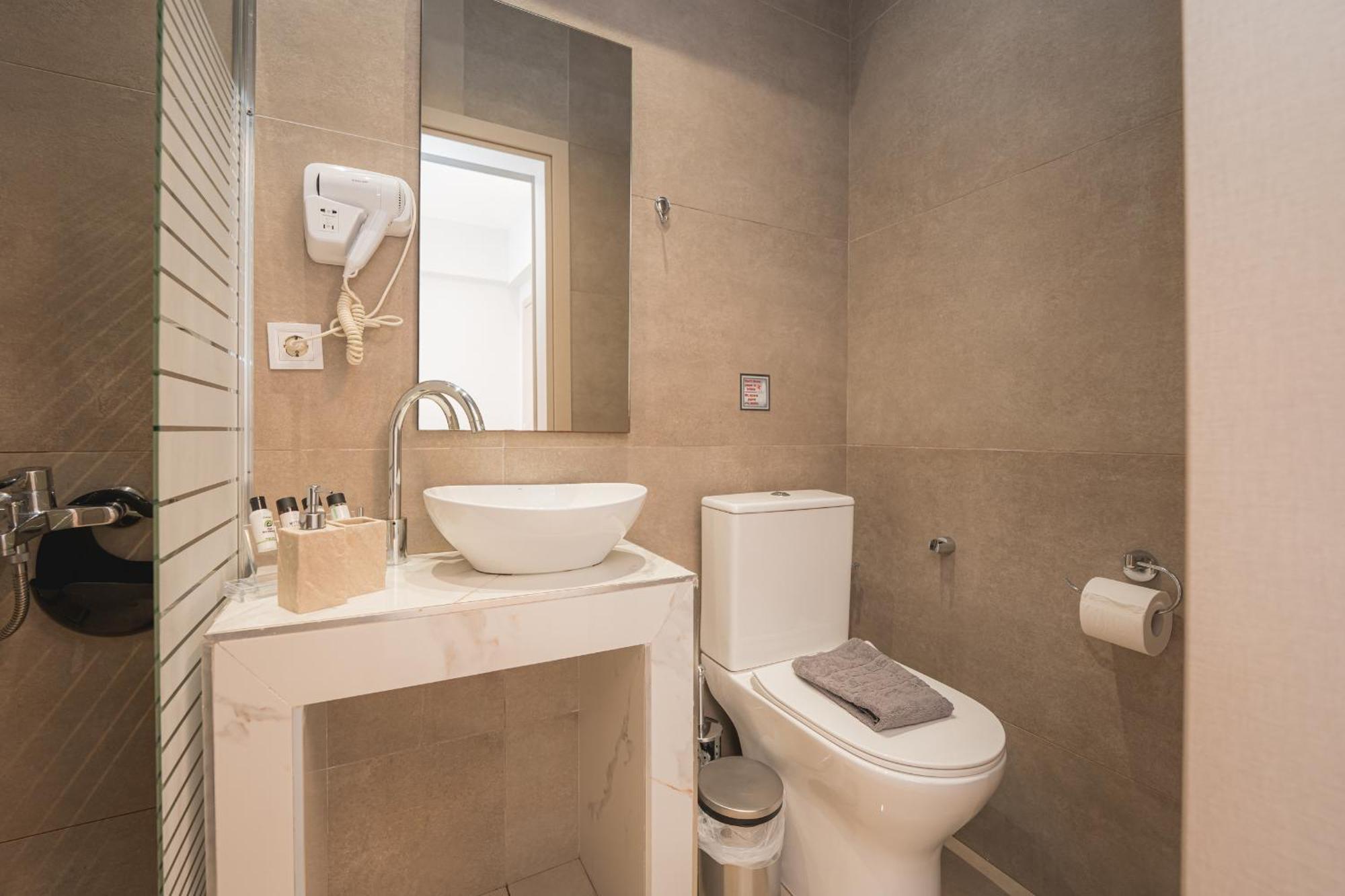 Centralviewsuites Nea Moudania Buitenkant foto