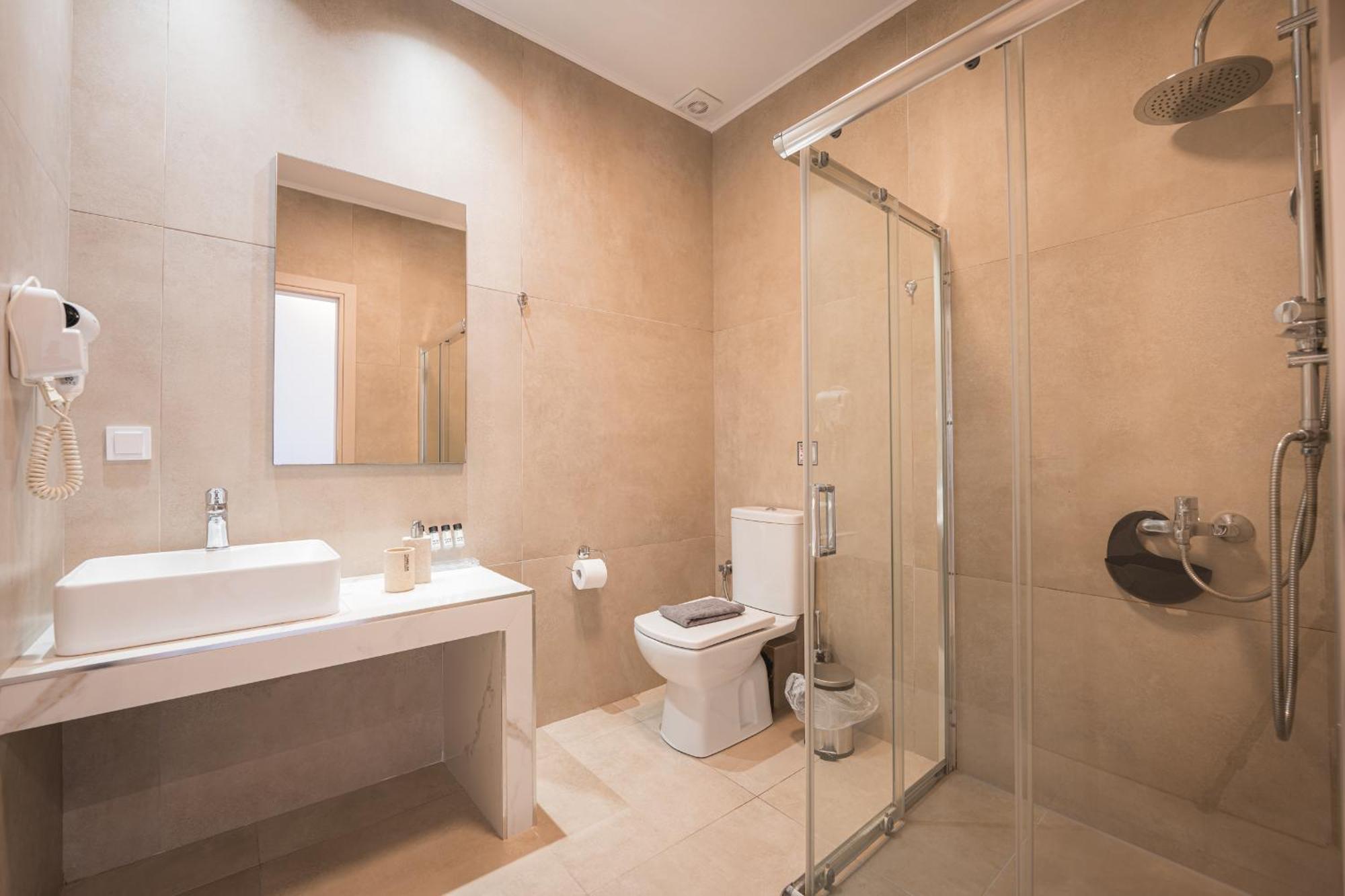Centralviewsuites Nea Moudania Buitenkant foto