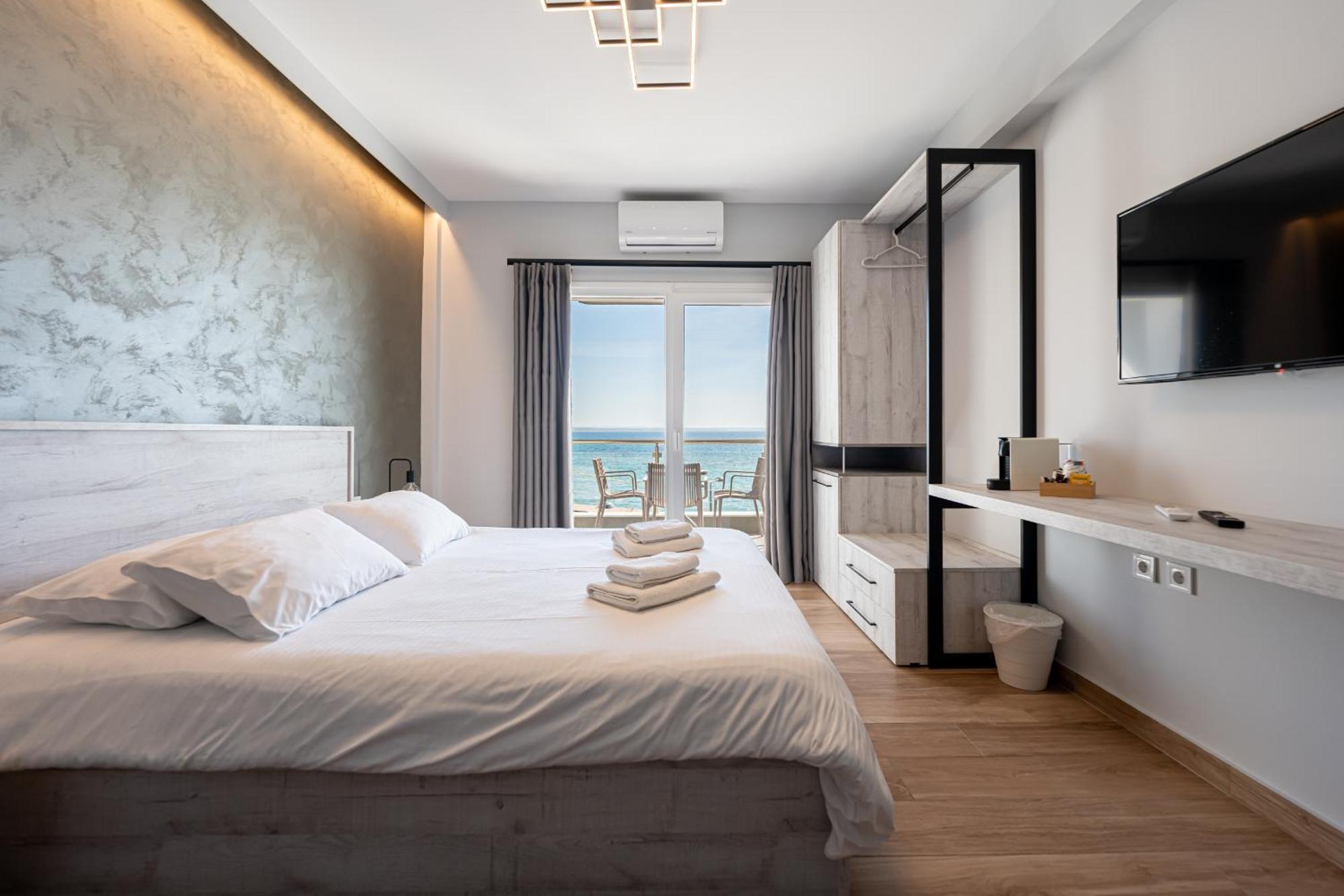 Centralviewsuites Nea Moudania Buitenkant foto