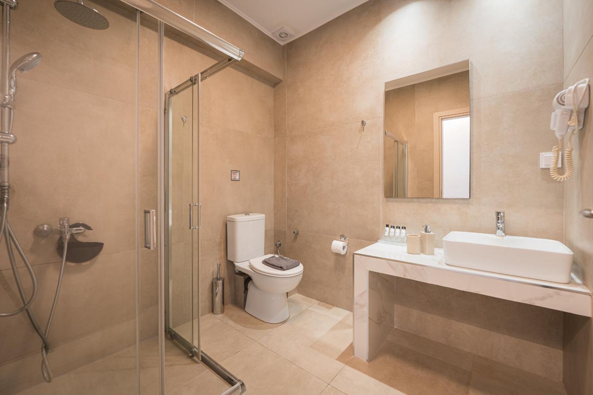 Centralviewsuites Nea Moudania Buitenkant foto